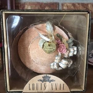 Louis Nichole Victorian Heirloom Bonnet Ornament